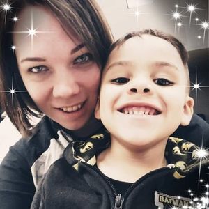 Meet your Posher, Leah